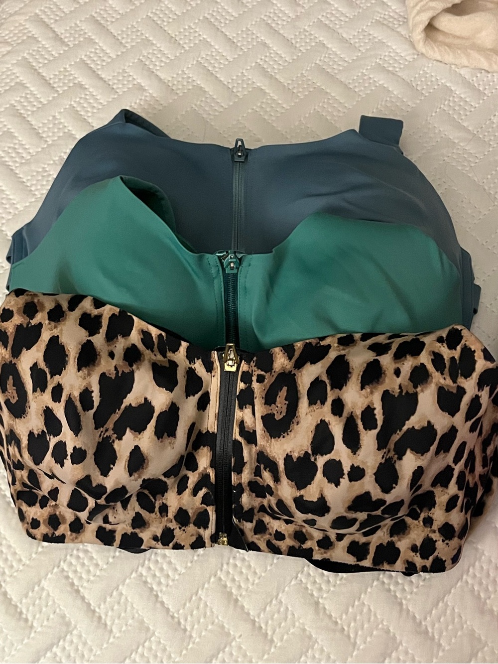 6 VS Underwire Sports Bras